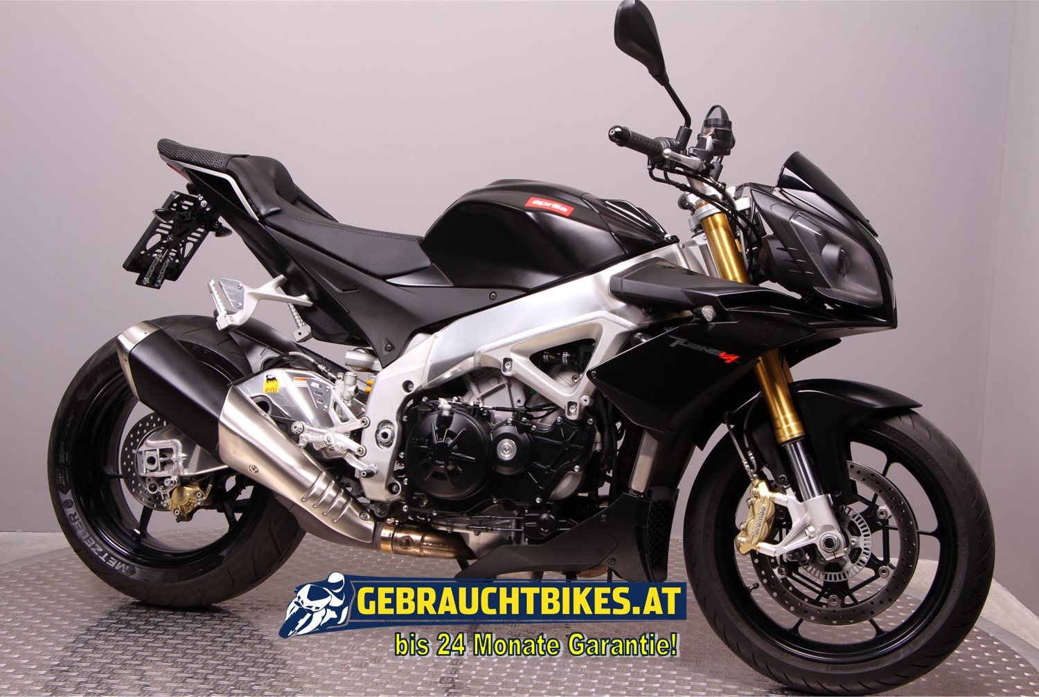 Aprilia Tuono V4 R APRC Motorrad, gebraucht