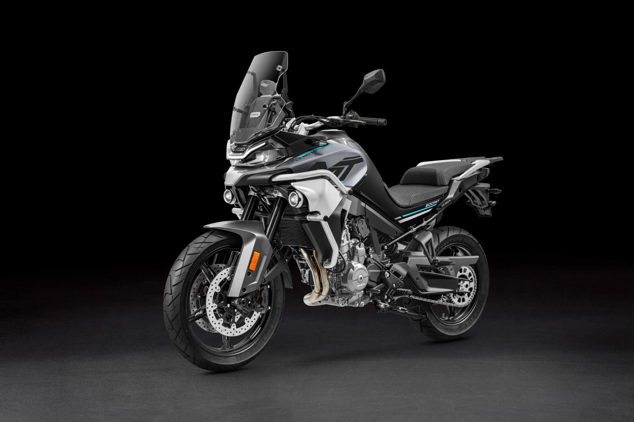 CFMOTO 800MT Motorrad, neu