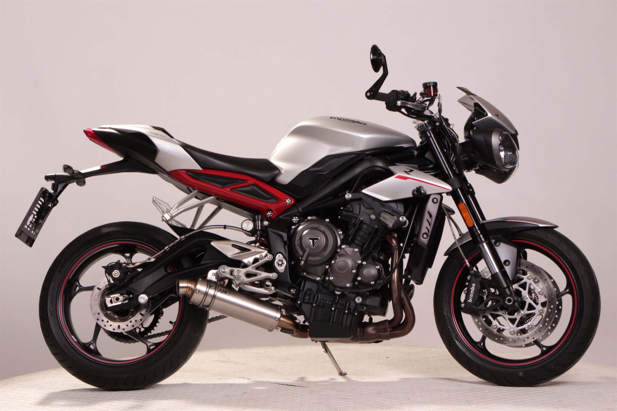 Triumph Street Triple 765 R Motorrad, gebraucht Triumph Street Triple 765 R Motorrad, gebraucht