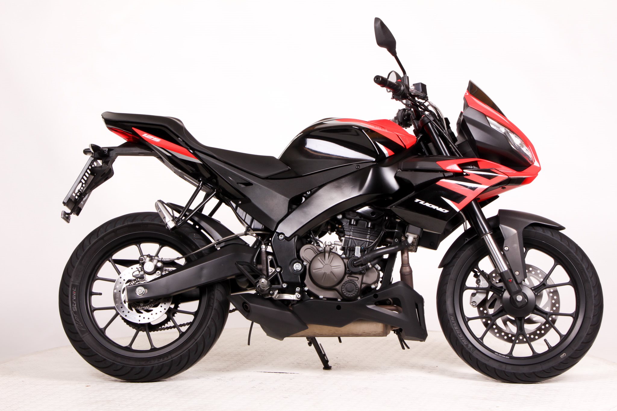 Aprilia Tuono 125 Motorrad, gebraucht Aprilia Tuono 125 Motorrad, gebraucht